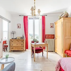 Domaine Saint Dominique Guest house